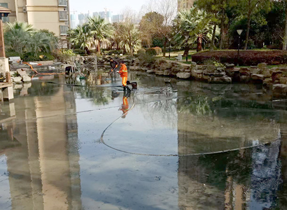 郑州景观池淤泥清理
